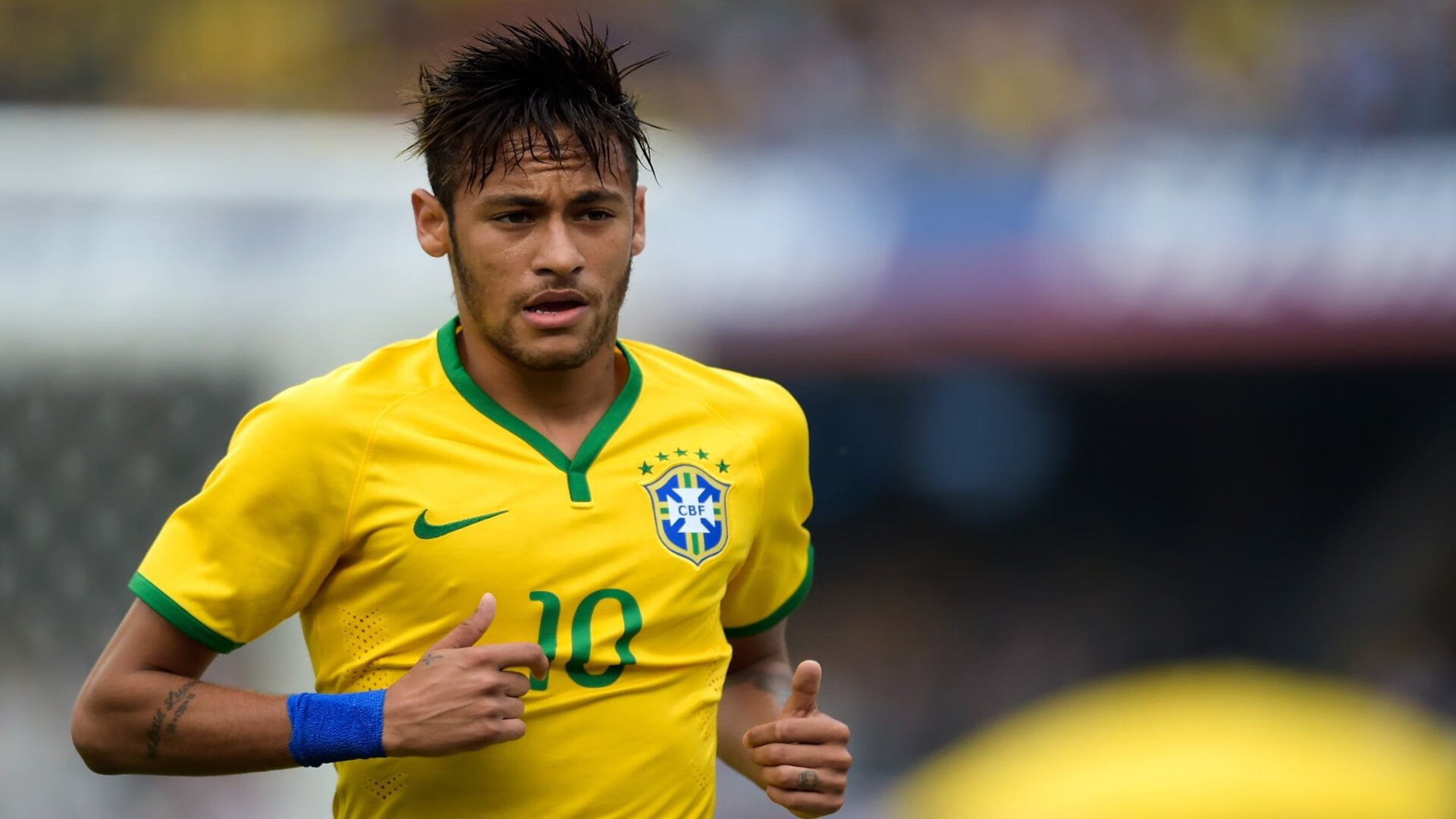 加维，那不勒斯泥泞战场上的少年统帅