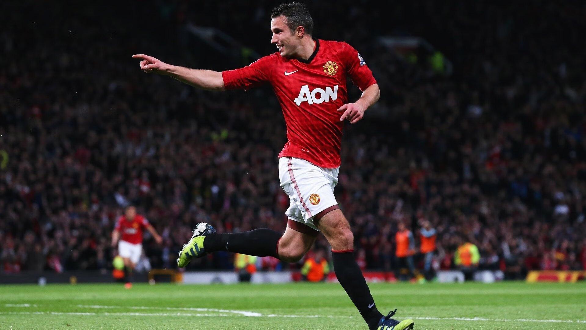 德甲争冠战之夜，杰伦格林末节接管比赛，当足球与篮球的孤勇者同频共振